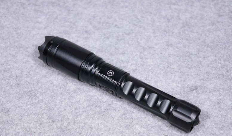 黑鷹X4防身電擊