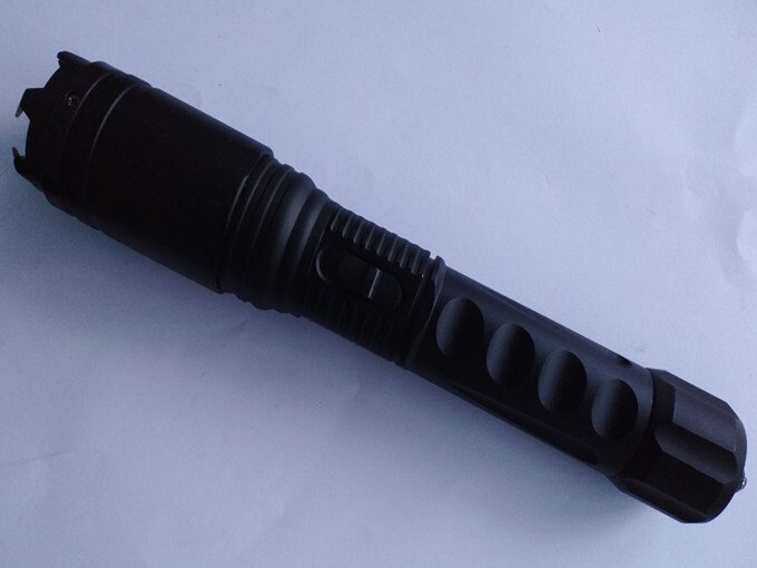 1203型軍工級防身電擊
